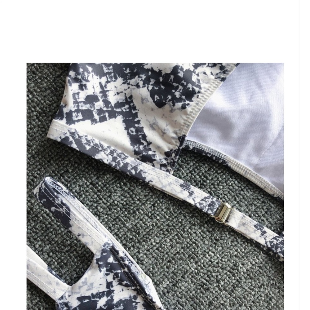 SALE- BOGO 3 for $20 🔥 SNAKE PRINT BIKINI - Picture 5 of 5